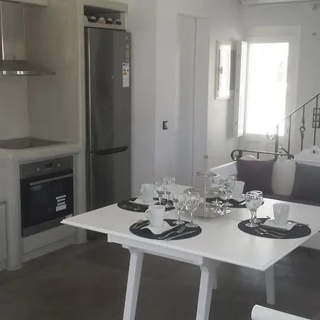 Santoxenia Luxury Kamári