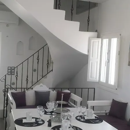 Villa Santoxenia Luxury Kamári