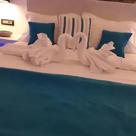 Santoxenia Luxury *