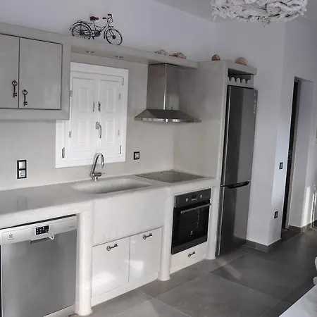 Santoxenia Luxury Villa